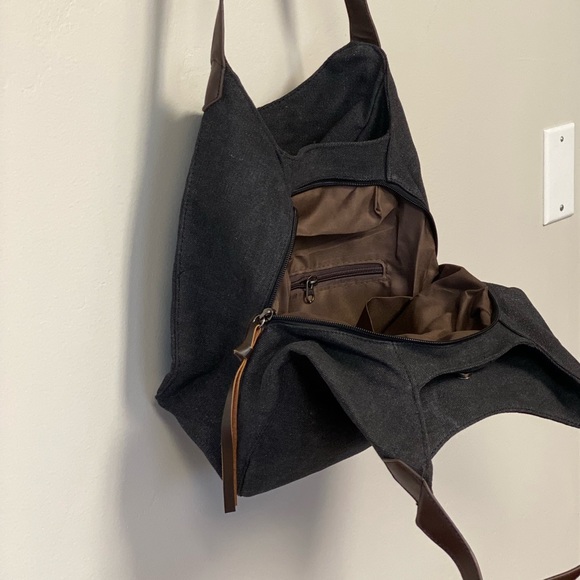 Brand NEW Canvas Hobo Bag in ~Black π€π - Picture 4 of 14
